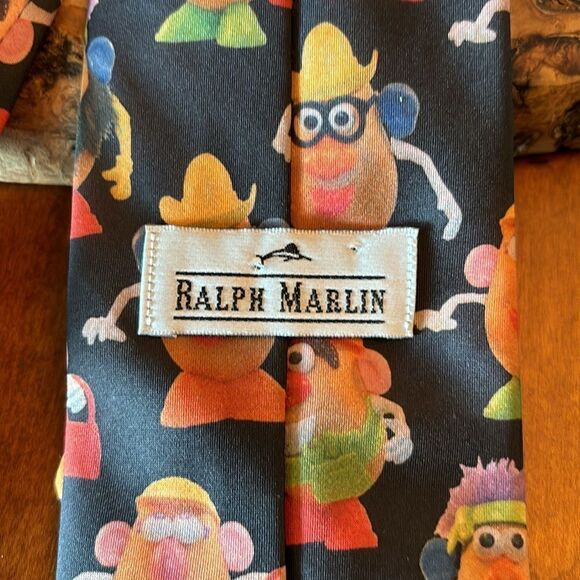 Mr. Potato Head Ralph Marlin Necktie - Picture 4 of 5